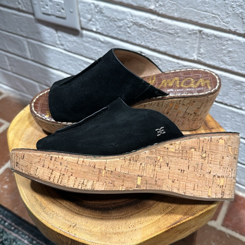 Sam Edelman RANGER Black suede leather and cork Wedge 7.5 Like New!